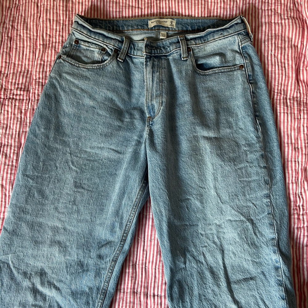 Abercrombie and Fitch baggy curve love jeans low rise